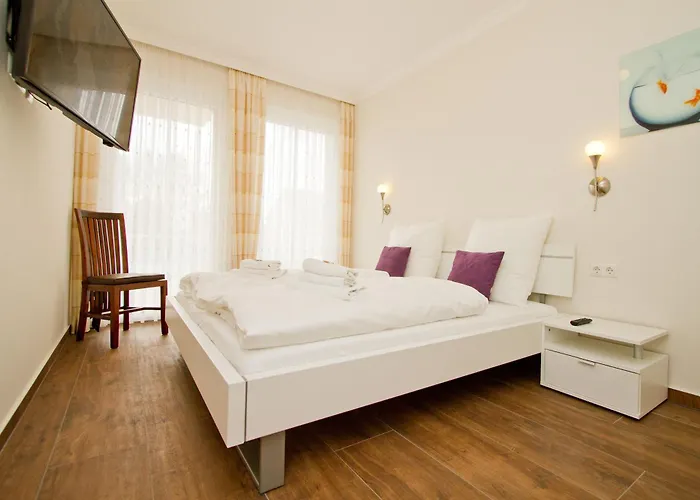 Duenenpalais App 06 제바트헤링스도르프